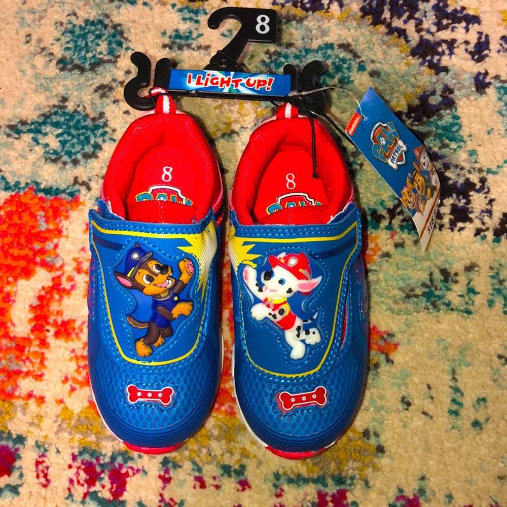 Paw patrol light up shoes - Picture 1 of 3